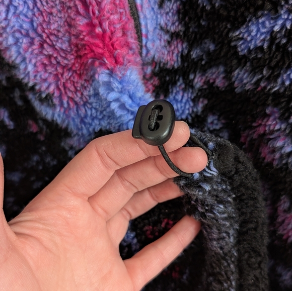 Caribou Crossings Alaska Fleece Jacket, Northern Lights Forest Scene, Size M - Picture 6 of 14